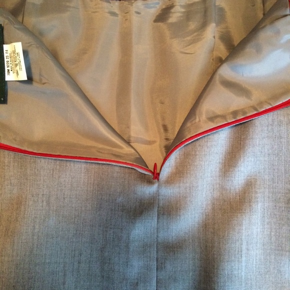 Knee length pencil skirt - Picture 6 of 7